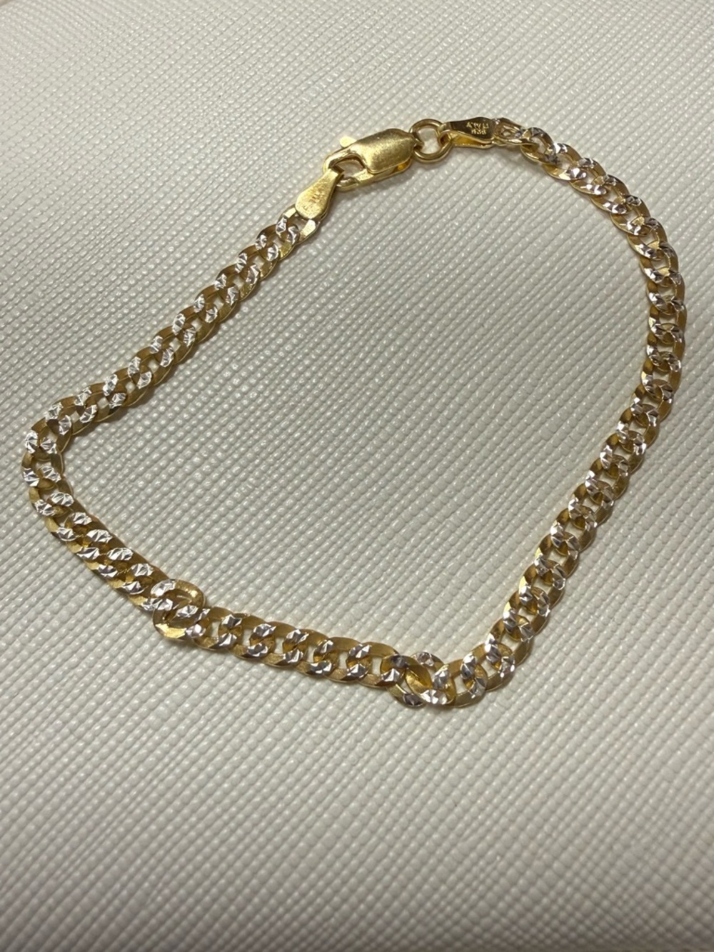 Cuban Bracelet (Diamond Cut) - 6.5 inches